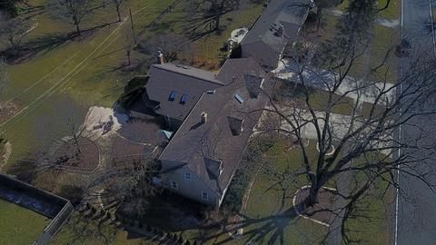 217 S Gables Blvd, Wheaton, IL 60187 photo 2