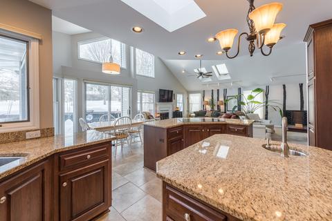 217 S Gables Blvd, Wheaton, IL 60187 photo 17