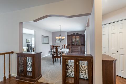 217 S Gables Blvd, Wheaton, IL 60187 photo 21