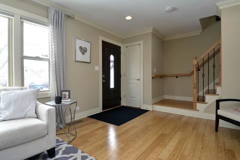668 S 4th Ave, Des Plaines, IL 60016 photo 2