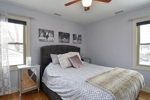 668 S 4th Ave, Des Plaines, IL 60016 photo 12