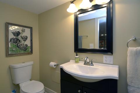 668 S 4th Ave, Des Plaines, IL 60016 photo 20