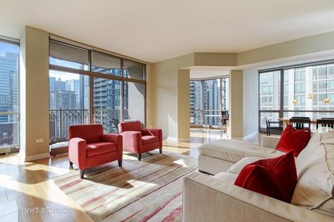21 E Huron St #1702, Chicago, IL 60611 photo 2