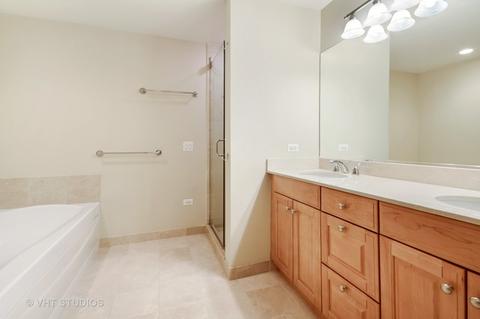 21 E Huron St #1702, Chicago, IL 60611 photo 10