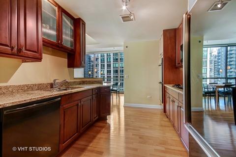 21 E Huron St #1702, Chicago, IL 60611 photo 5