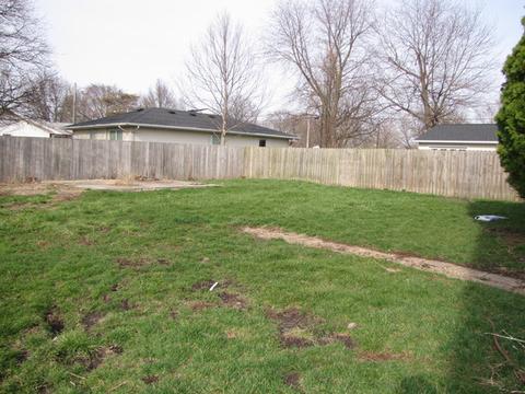 415 E Jefferson St, Arcola, IL 61910 photo 27