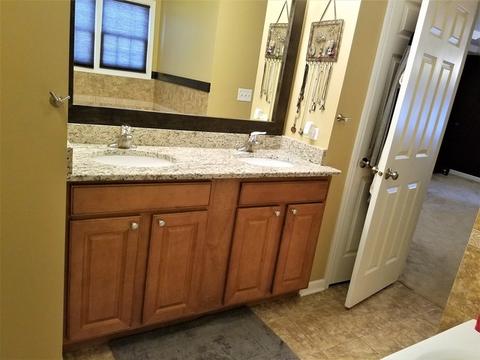 2505 Reflections Dr, Crest Hill, IL 60403 photo 18