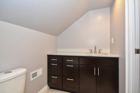 1930 Maple Ave, Berwyn, IL 60402 photo 15