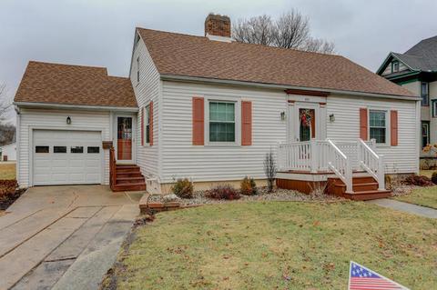 441 E Pells St, Paxton, IL 60957 photo 1