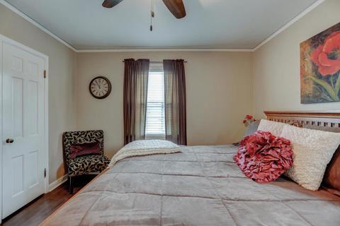441 E Pells St, Paxton, IL 60957 photo 18