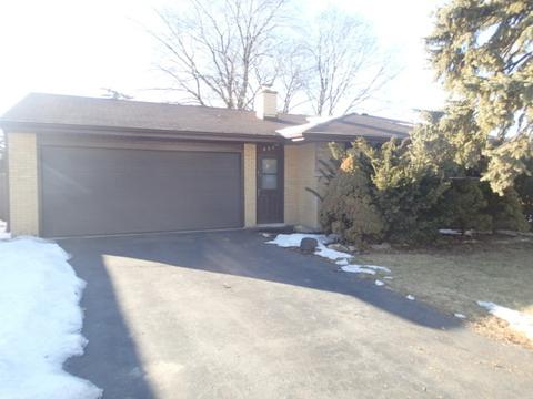 634 Nelson Ln, Des Plaines, IL 60016 photo 1