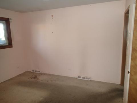 634 Nelson Ln, Des Plaines, IL 60016 photo 10