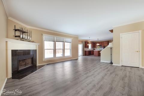 170 S Oakleaf Rd, Algonquin, IL 60102 photo 6