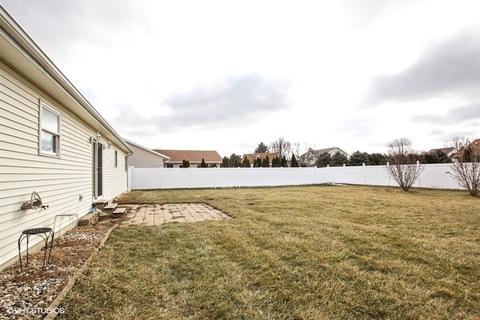 413 Willow St, Herscher, IL 60941 photo 14