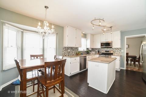 2686 Kettlehook Dr, Elgin, IL 60124 photo 4