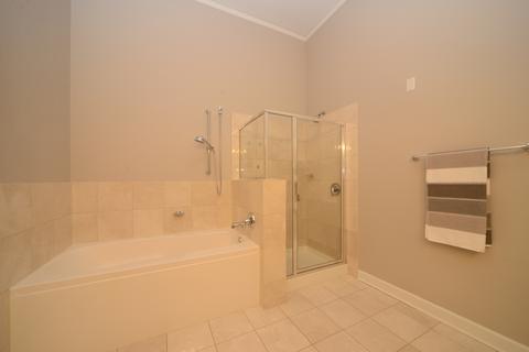 450 E Waterside Dr #202, Chicago, IL 60601 photo 16
