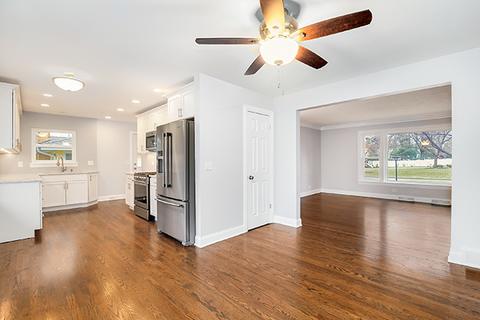 408 W Elm St, Wheaton, IL 60189 photo 5