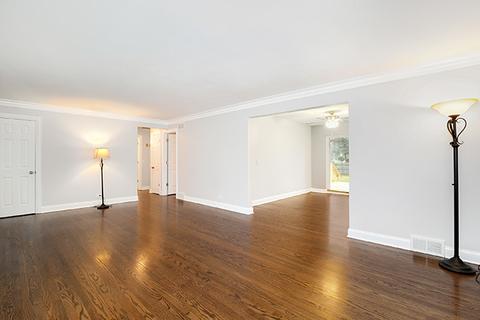 408 W Elm St, Wheaton, IL 60189 photo 4