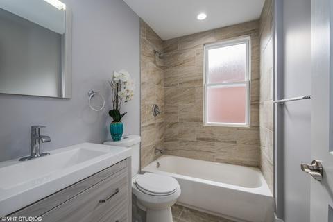 6525 S Artesian Ave, Chicago, IL 60629 photo 11