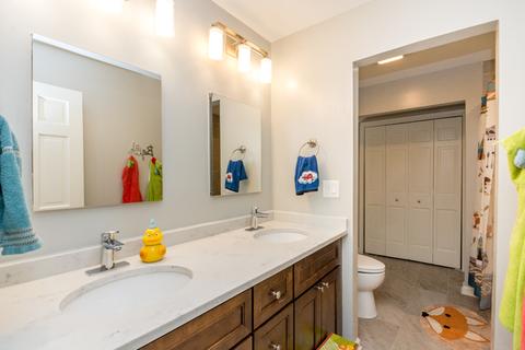 6642 Manor Dr, Burr Ridge, IL 60527 photo 39