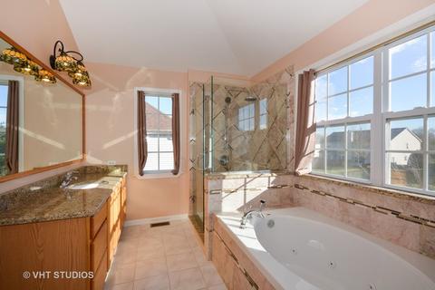 792 Sigmund Rd, Naperville, IL 60563 photo 16