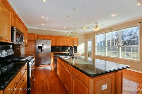 792 Sigmund Rd, Naperville, IL 60563 photo 3