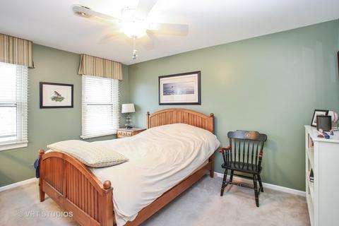 5503 Silentbrook Ln, Rolling Meadows, IL 60008 photo 18