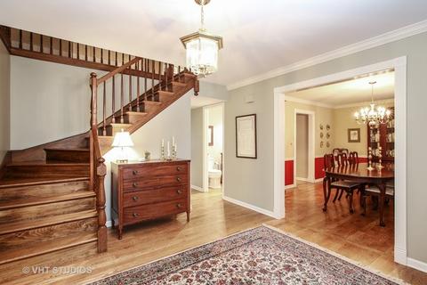 5503 Silentbrook Ln, Rolling Meadows, IL 60008 photo 3