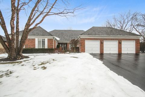 2343 Mohawk Ln, Glenview, IL 60026 photo 1