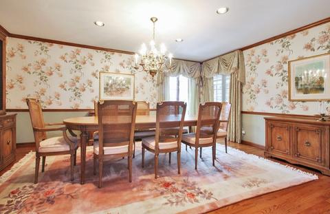 2343 Mohawk Ln, Glenview, IL 60026 photo 4