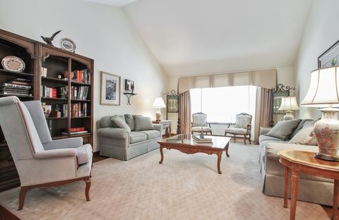 2343 Mohawk Ln, Glenview, IL 60026 photo 3