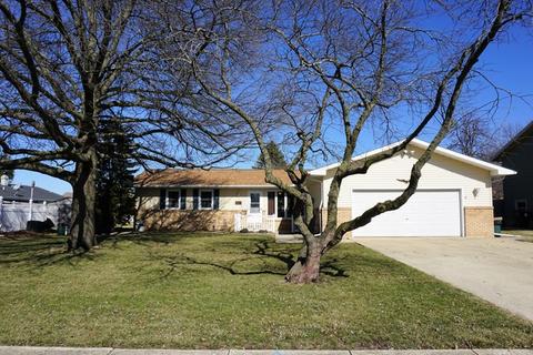 1011 North Dr, Rantoul, IL 61866 photo 1