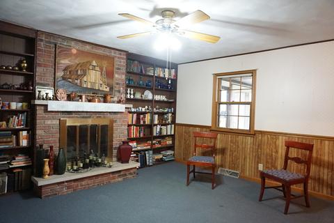 1909 Robert Dr, Champaign, IL 61821 photo 19