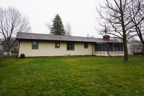 1909 Robert Dr, Champaign, IL 61821 photo 5
