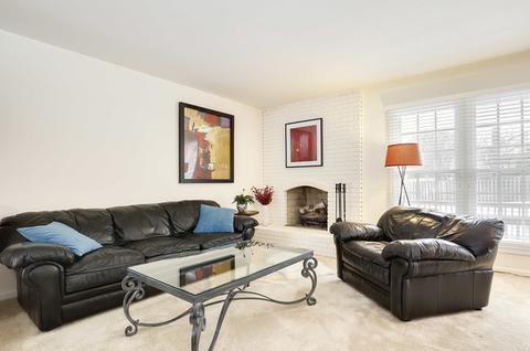 1808 Courtenay Dr, Wheaton, IL 60189 photo 8