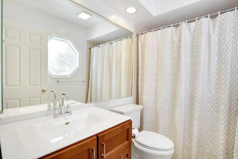 1808 Courtenay Dr, Wheaton, IL 60189 photo 34