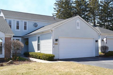 1808 Courtenay Dr, Wheaton, IL 60189 photo 1