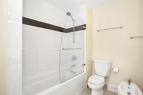 1808 Courtenay Dr, Wheaton, IL 60189 photo 31