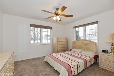 24163 Brown Ln, Plainfield, IL 60586 photo 8