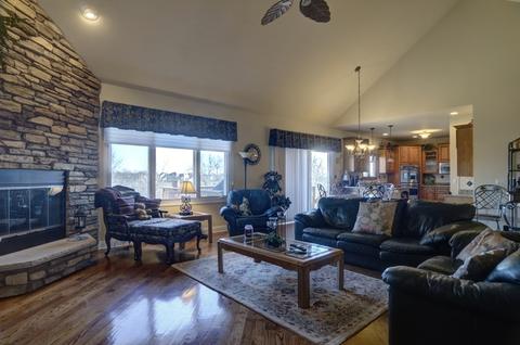 13101 Skyline Dr, Plainfield, IL 60585 photo 9