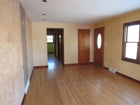 433 S Ardmore Ter, Addison, IL 60101 photo 3