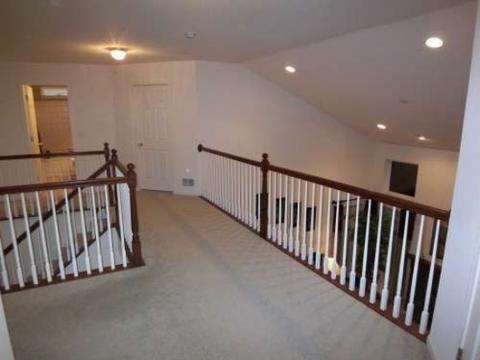 6090 Irene Dr, Hoffman Estates, IL 60192 photo 17