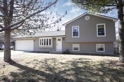 109 Augusta Dr, Mchenry, IL 60050 photo 1