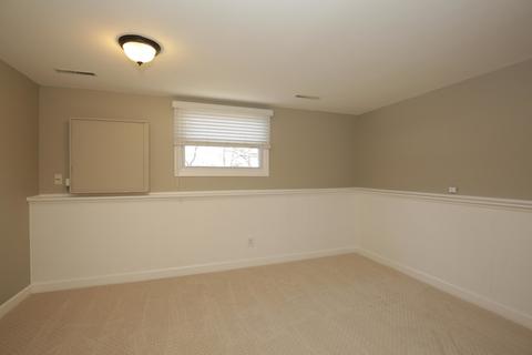 109 Augusta Dr, Mchenry, IL 60050 photo 14
