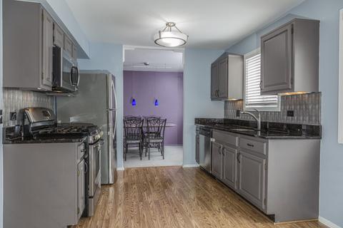 1218 Driftwood Ln, Bartlett, IL 60103 photo 6