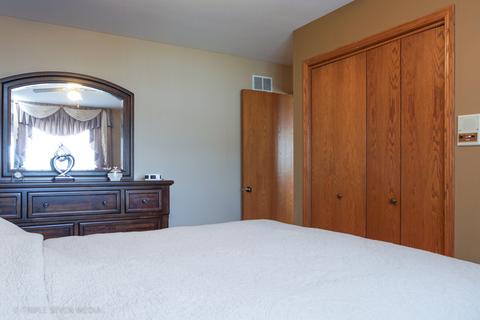 7916 W 80th St, Bridgeview, IL 60455 photo 22