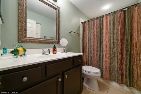 306 Broadmoor Ln, Bartlett, IL 60103 photo 14