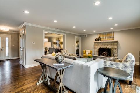 25 W741 Red Maple Ln, Wheaton, IL 60189 photo 9