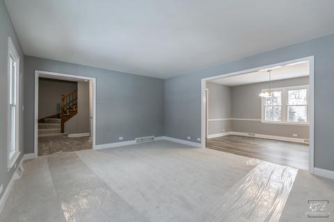 814 Brookside Dr, Bartlett, IL 60103 photo 2