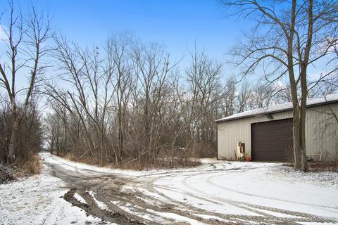 1951 Bilter Rd, Aurora, IL 60502 photo 4